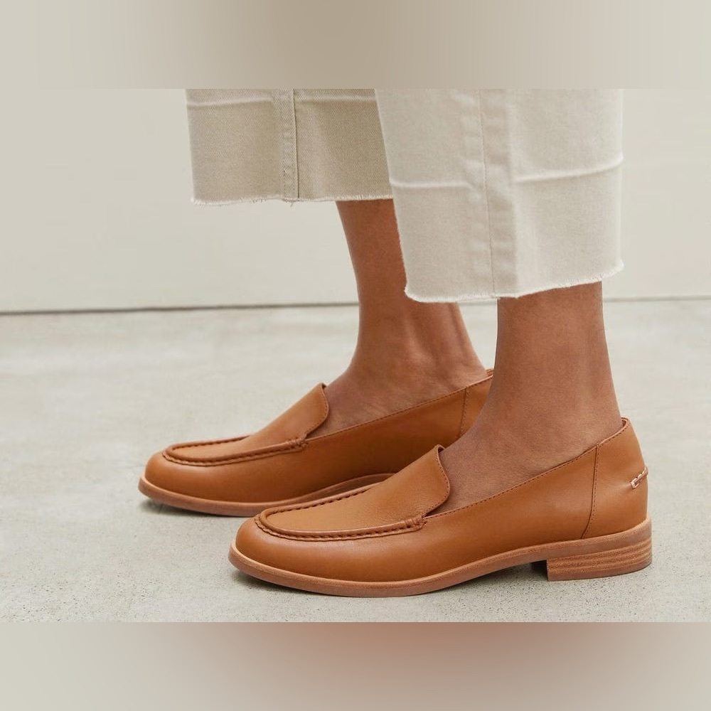 Everlane: The Modern Loafer / Camel / Shoe / Like New